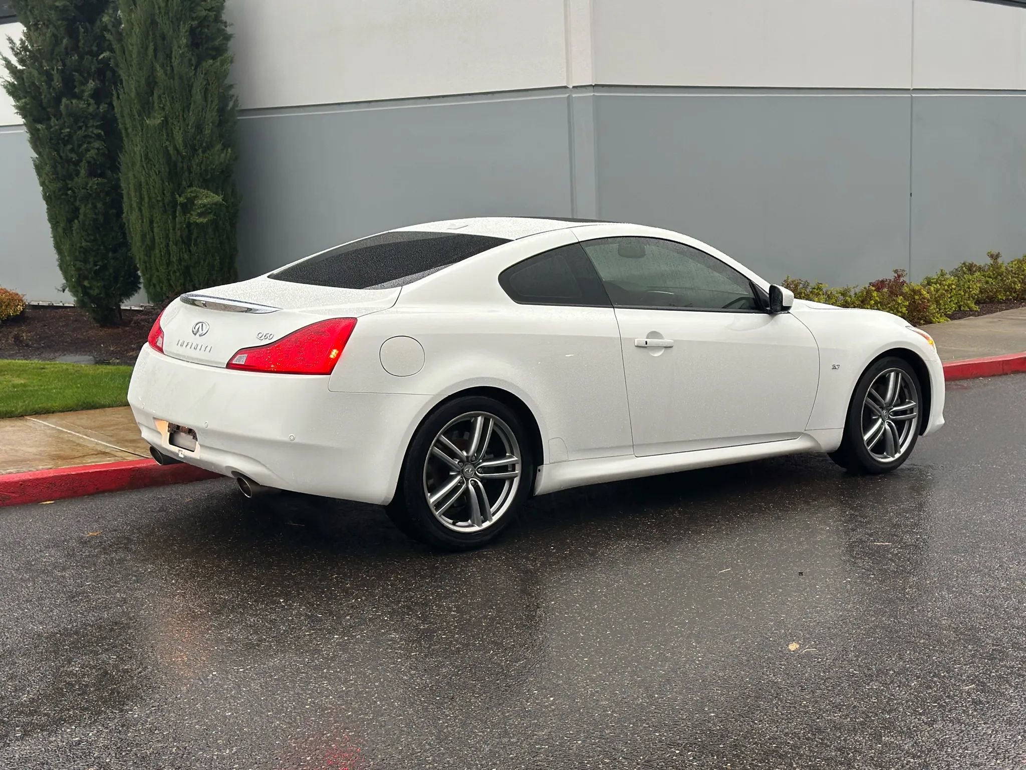 Used 2014 INFINITI Q60 Journey w/ Premium Package image 8