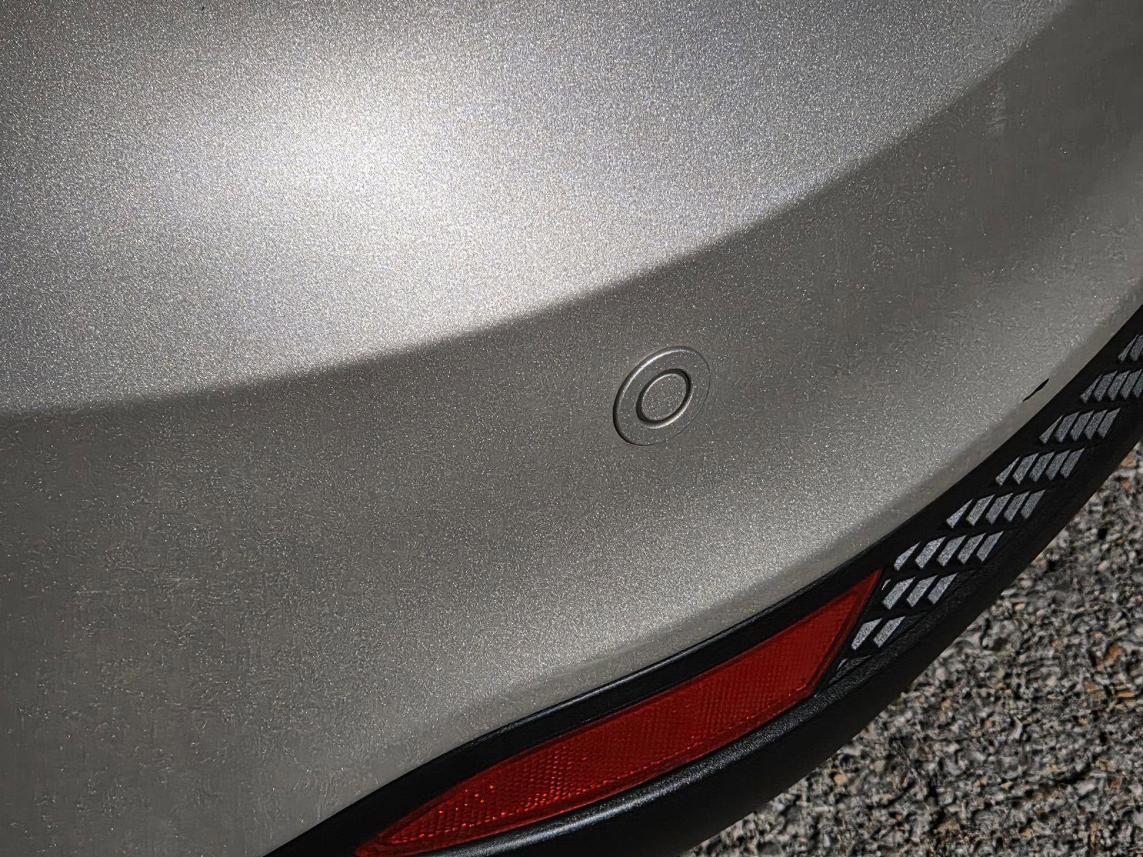 Used 2018 Ford Focus SEL w/ Cold Weather Package image 38