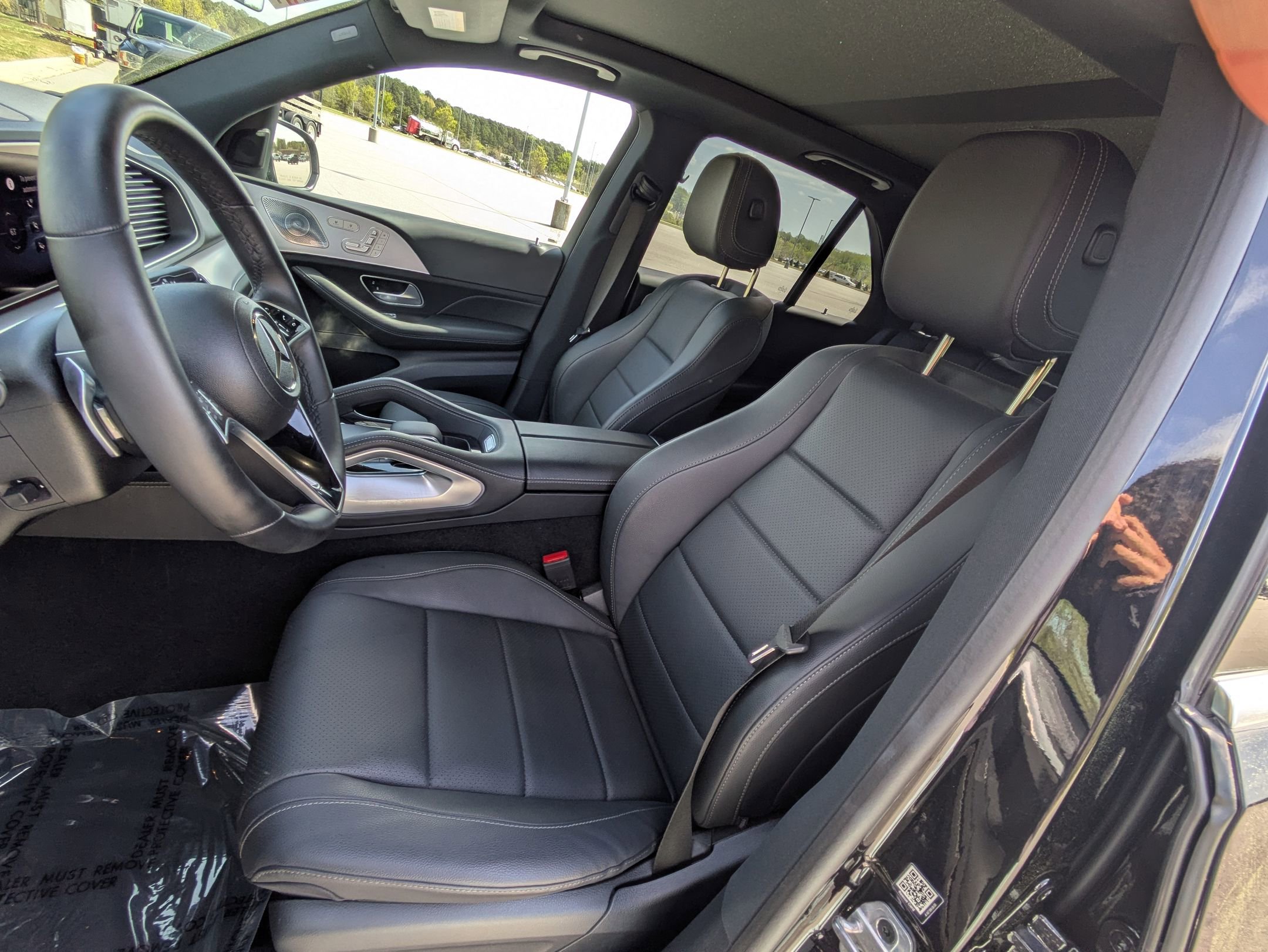 Used 2024 Mercedes-Benz GLE 450 4MATIC w/ AMG Line Exterior image 20