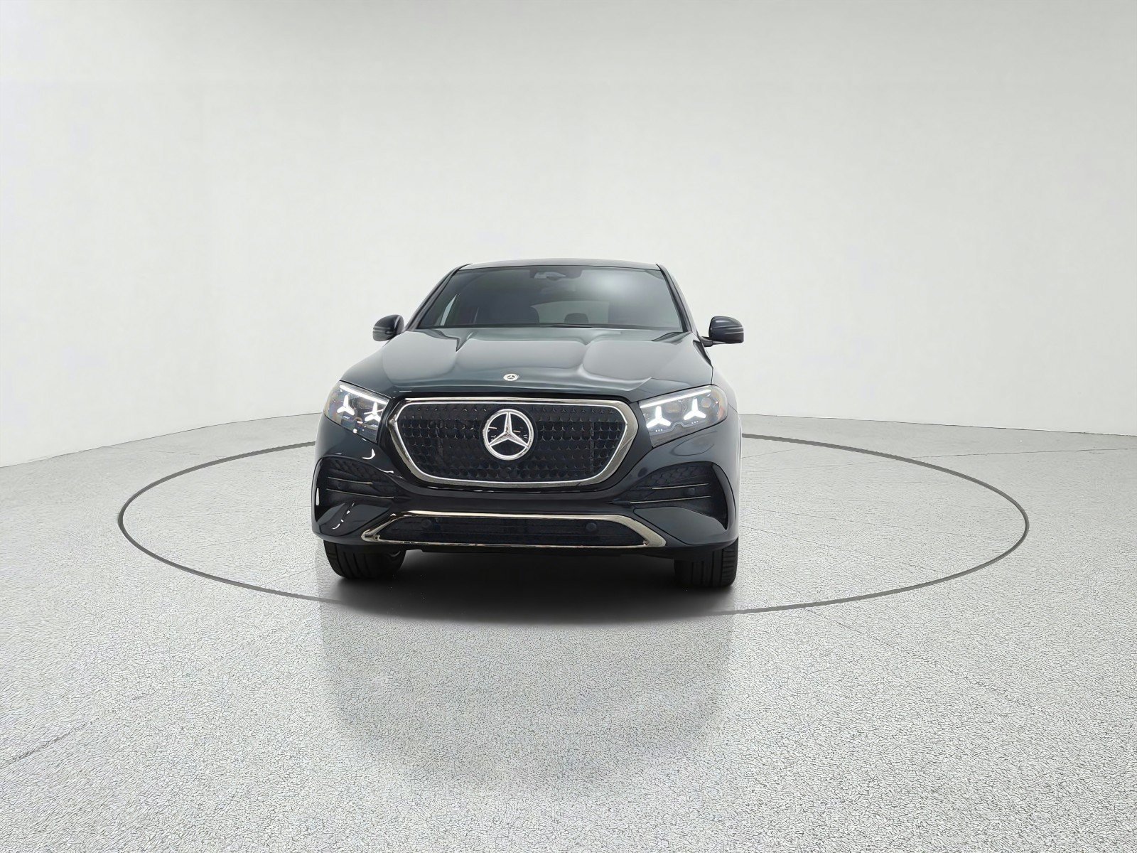 New 2027 Mercedes-Benz GLE 450 4MATIC Coupe image 2