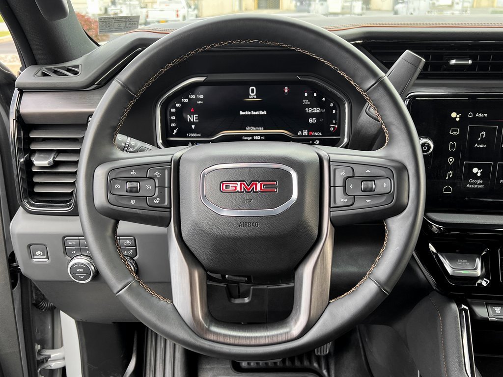 Used 2025 GMC Sierra 2500 AT4 image 22