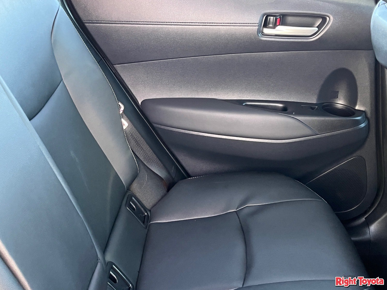 Certified 2026 Toyota Corolla Cross XLE w/ Convenience Package FWD image 15
