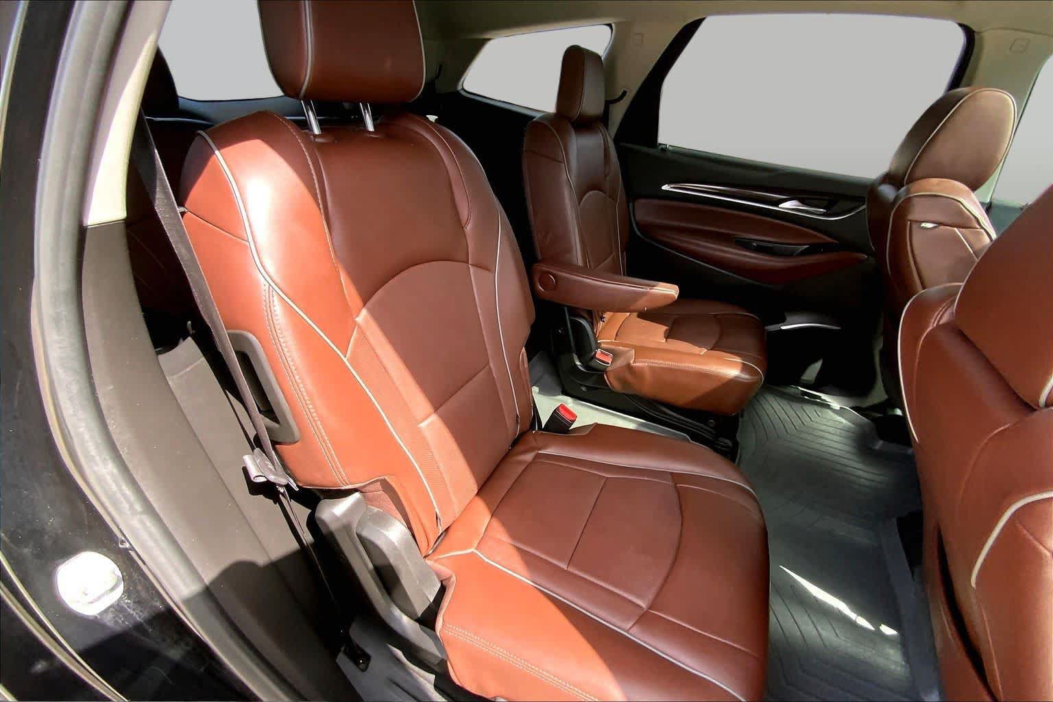 Certified 2018 Buick Enclave Avenir w/ Avenir Technology Package FWD image 20