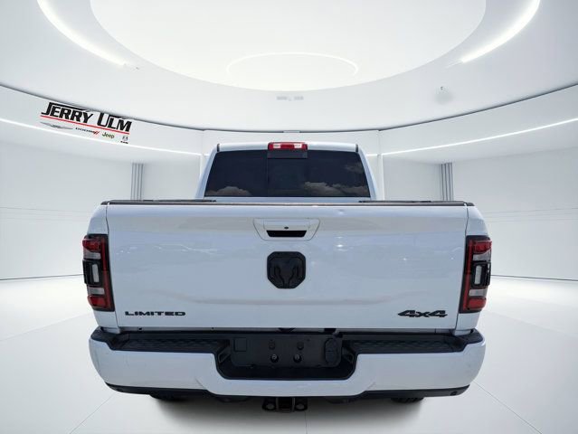 Used 2021 RAM 2500 Limited w/ Night Edition AWD/4WD image 4