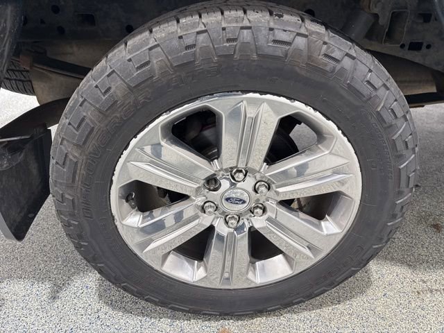 Used 2018 Ford F150 XLT w/ Equipment Group 301A Mid image 6