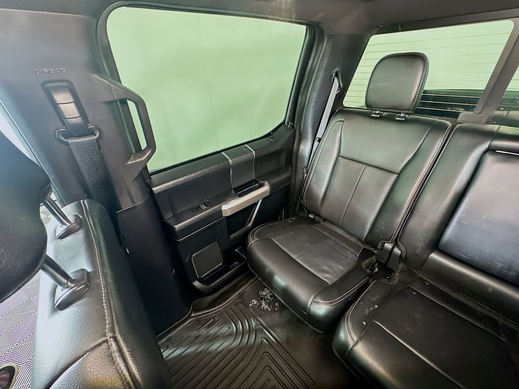 Used 2020 Ford F150 Lariat image 12