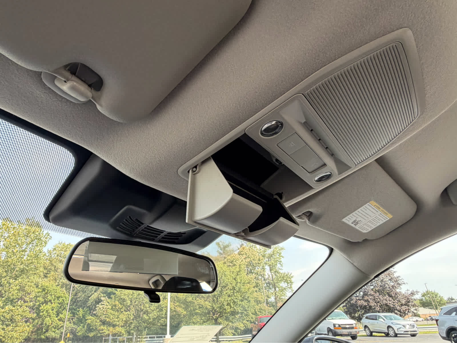 New 2027 Nissan Sentra SR w/ SR All Weather Package FWD image 25