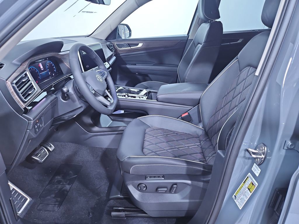 New 2026 Volkswagen Atlas SEL Premium R-Line image 9