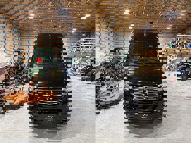 Used 2022 Mercedes-Benz Sprinter 3500 image 2