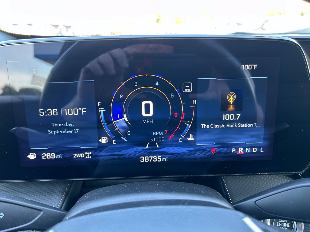 Used 2025 Chevrolet Equinox LT AWD/4WD image 29