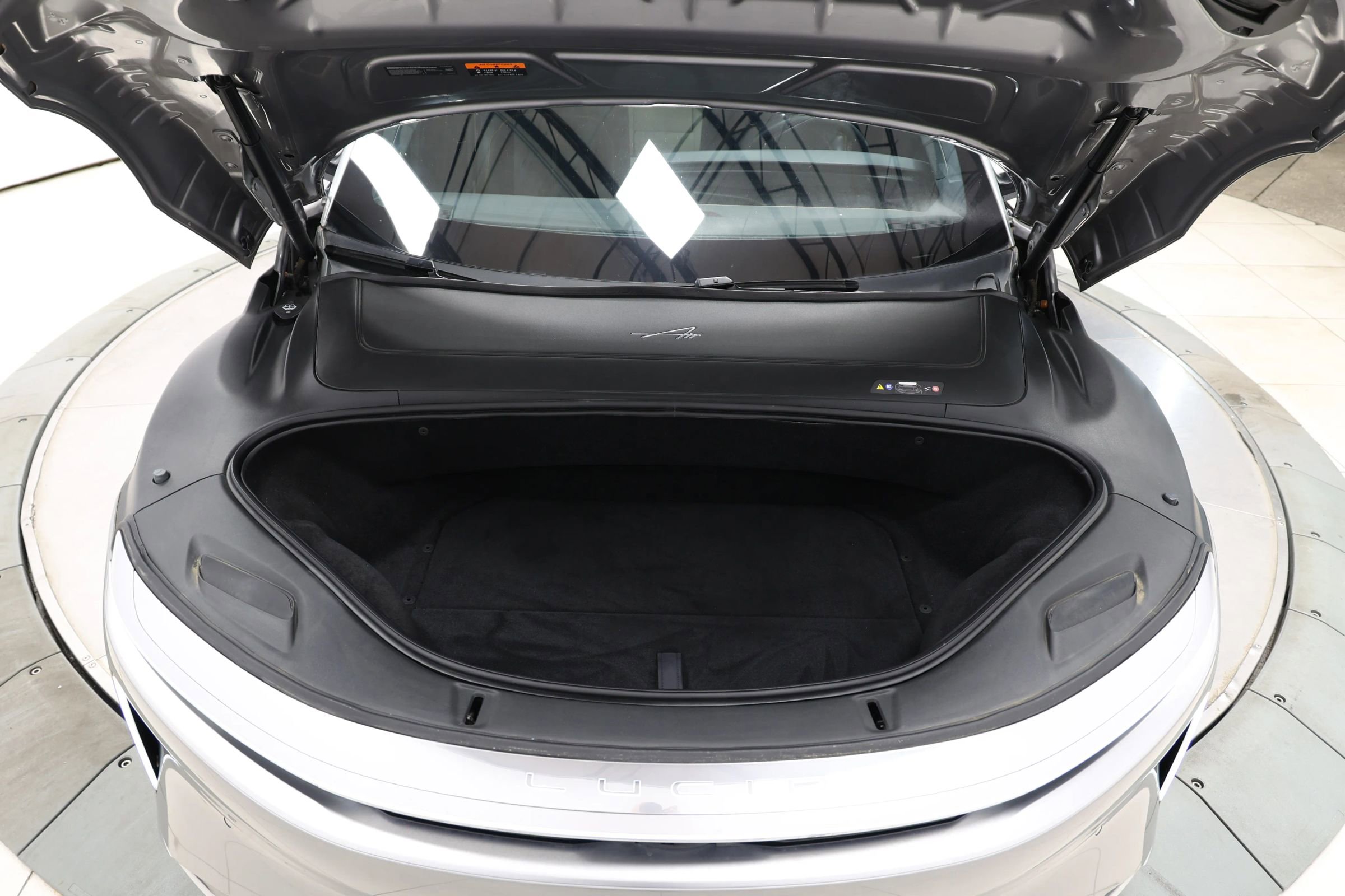 Used 2023 Lucid Air Grand Touring image 99