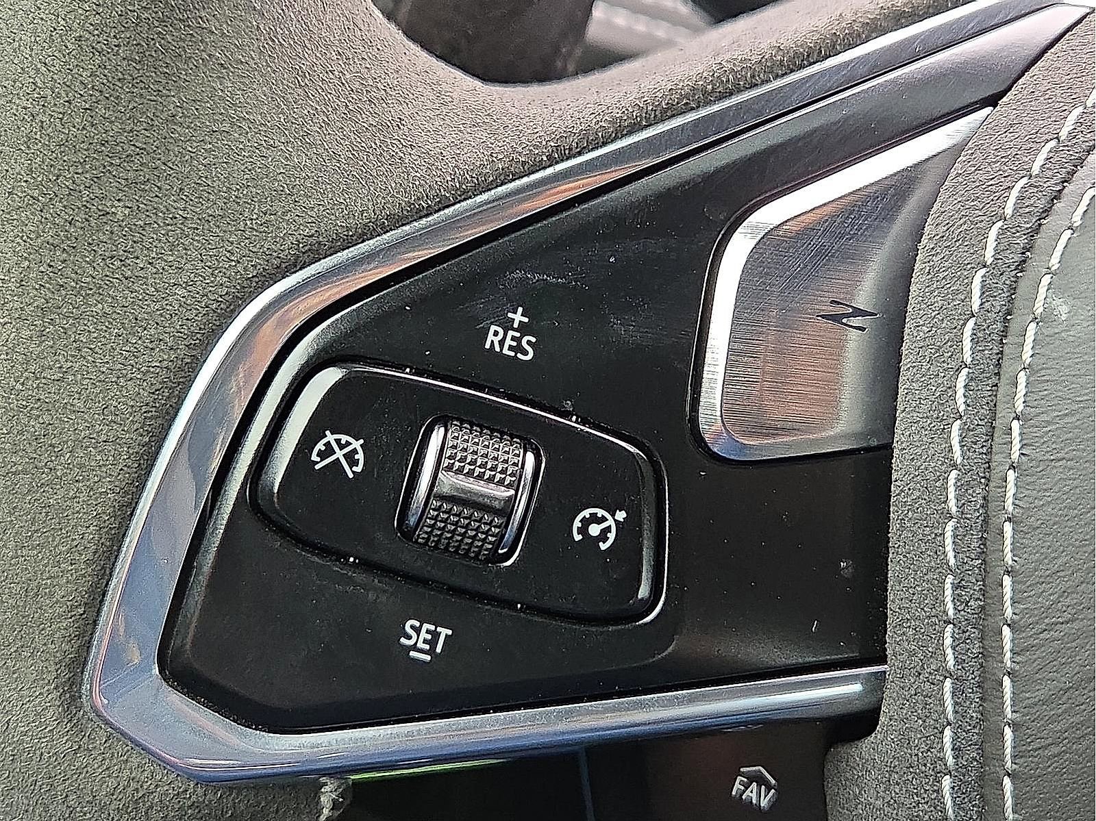 Used 2023 Chevrolet Corvette Z06 image 18