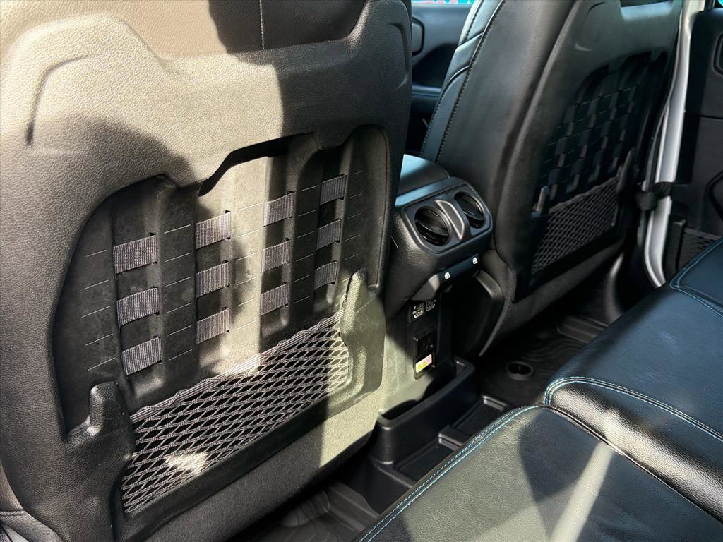 Used 2023 Jeep Wrangler Unlimited Rubicon 4xe w/ Steel Bumper Group image 16