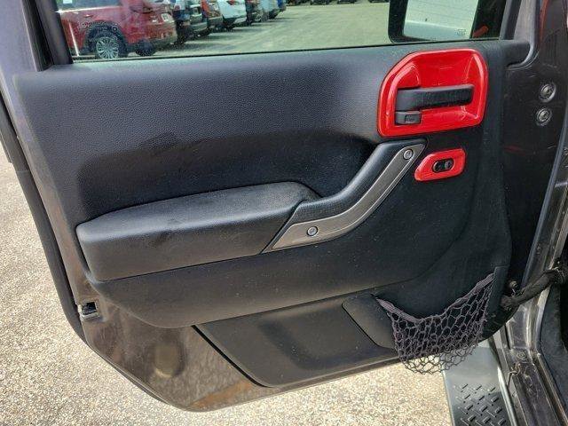 Used 2016 Jeep Wrangler Unlimited Sport w/ Quick Order Package 24S AWD/4WD image 16
