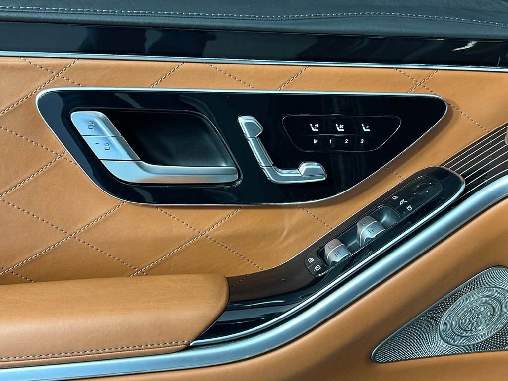 Used 2021 Mercedes-Benz S 580 4MATIC Sedan image 35