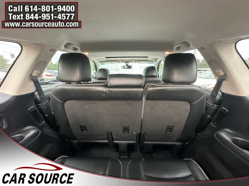 Used 2020 INFINITI QX60 Luxe w/ Essential Package FWD image 29