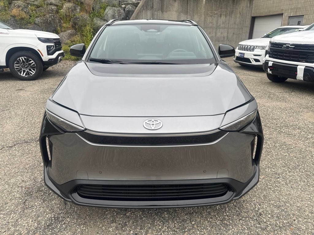 Used 2025 Toyota bZ4X AWD w/ Weather Package image 10