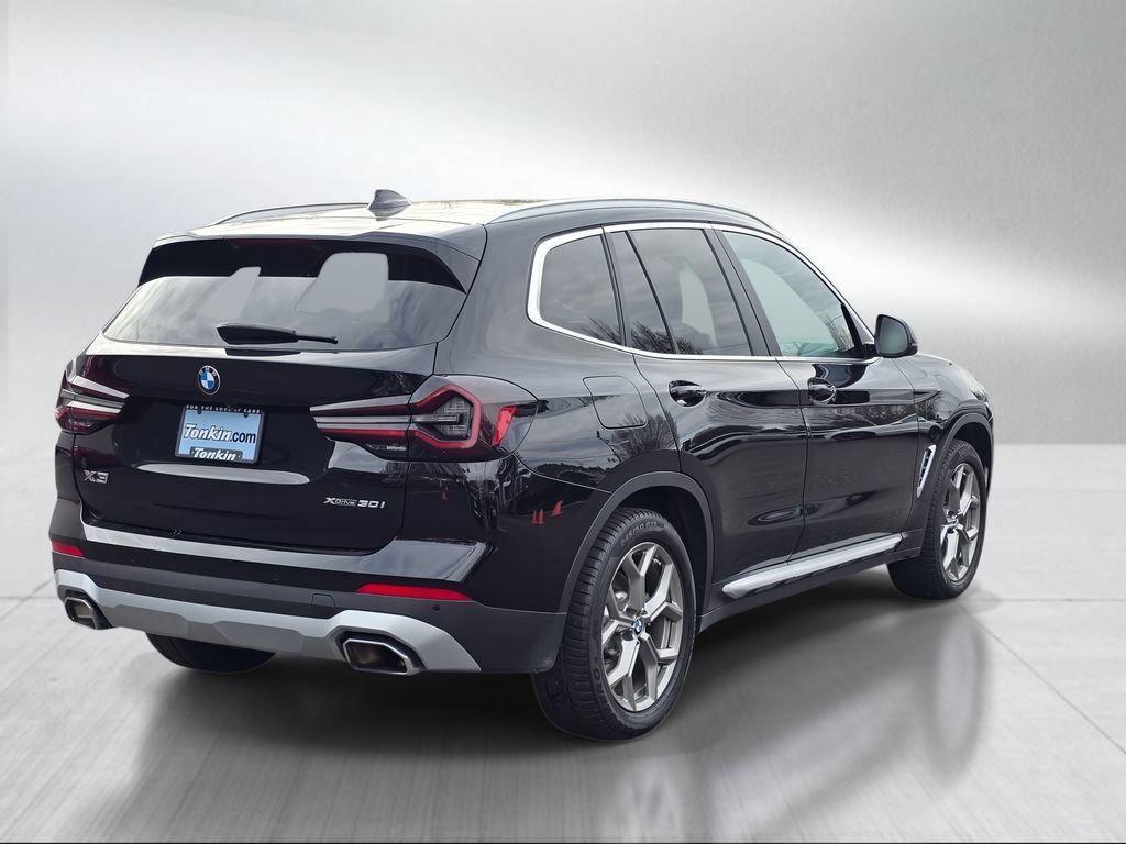 Used 2023 BMW X3 xDrive30i image 3