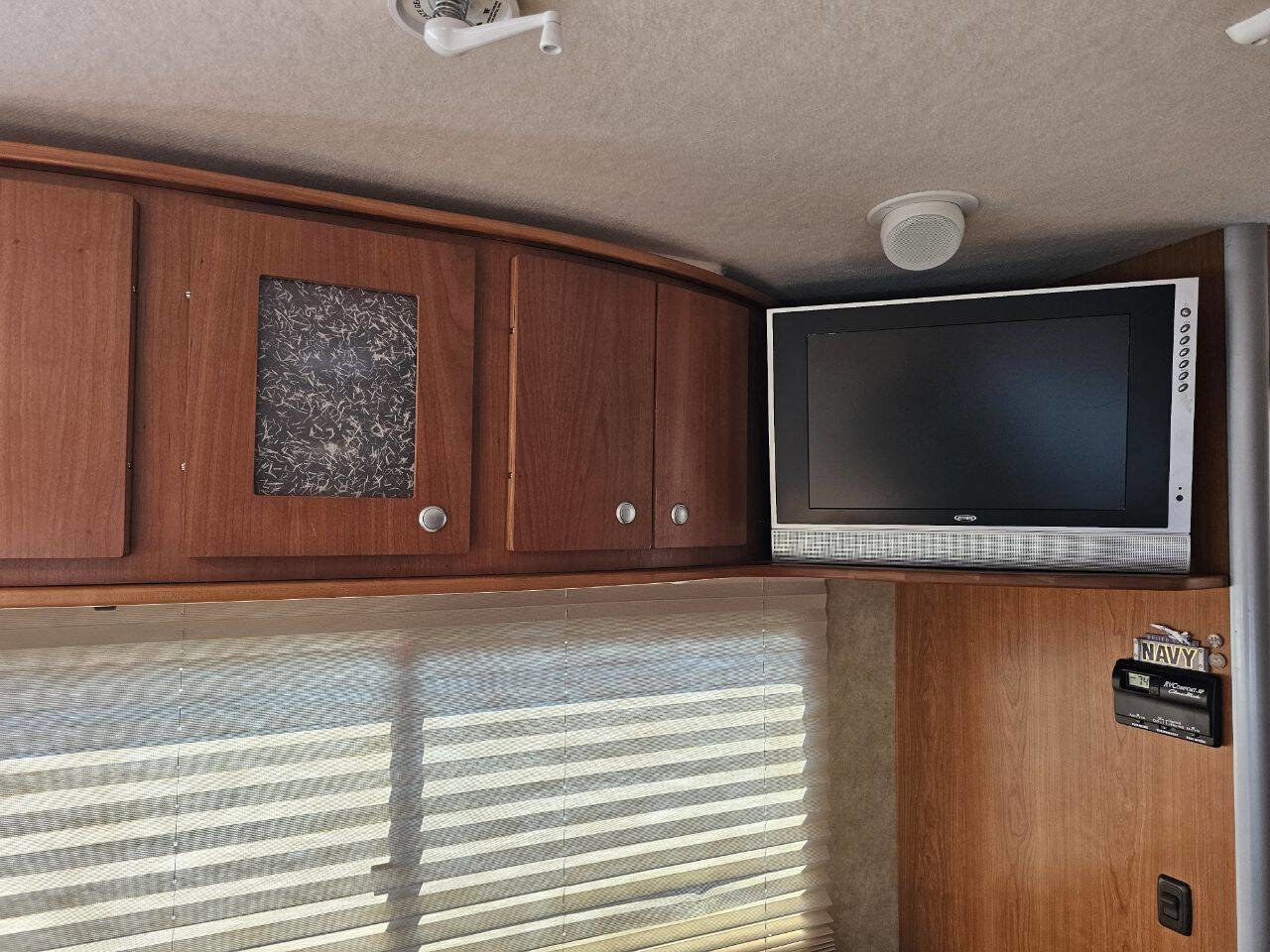 Used 2007 Dodge Sprinter 3500 image 21