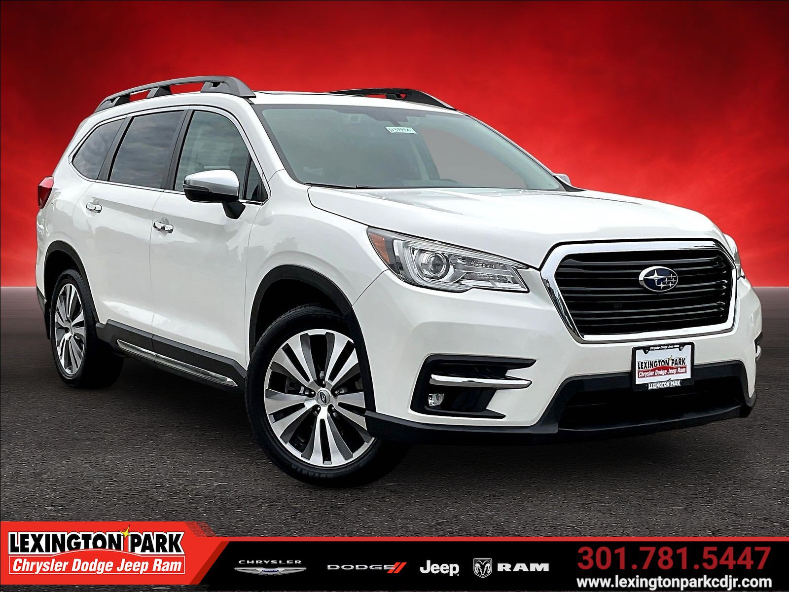 Used 2019 Subaru Ascent Touring AWD/4WD image 1