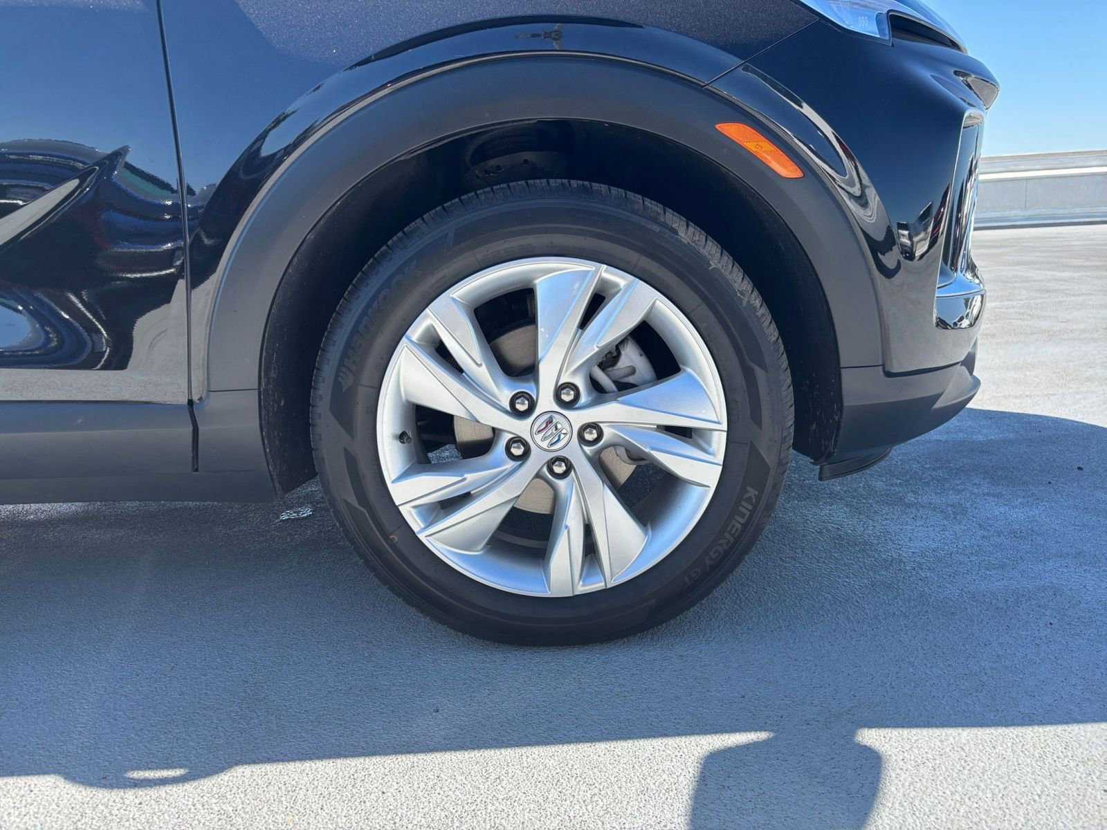 Used 2025 Buick Encore GX Preferred FWD image 29