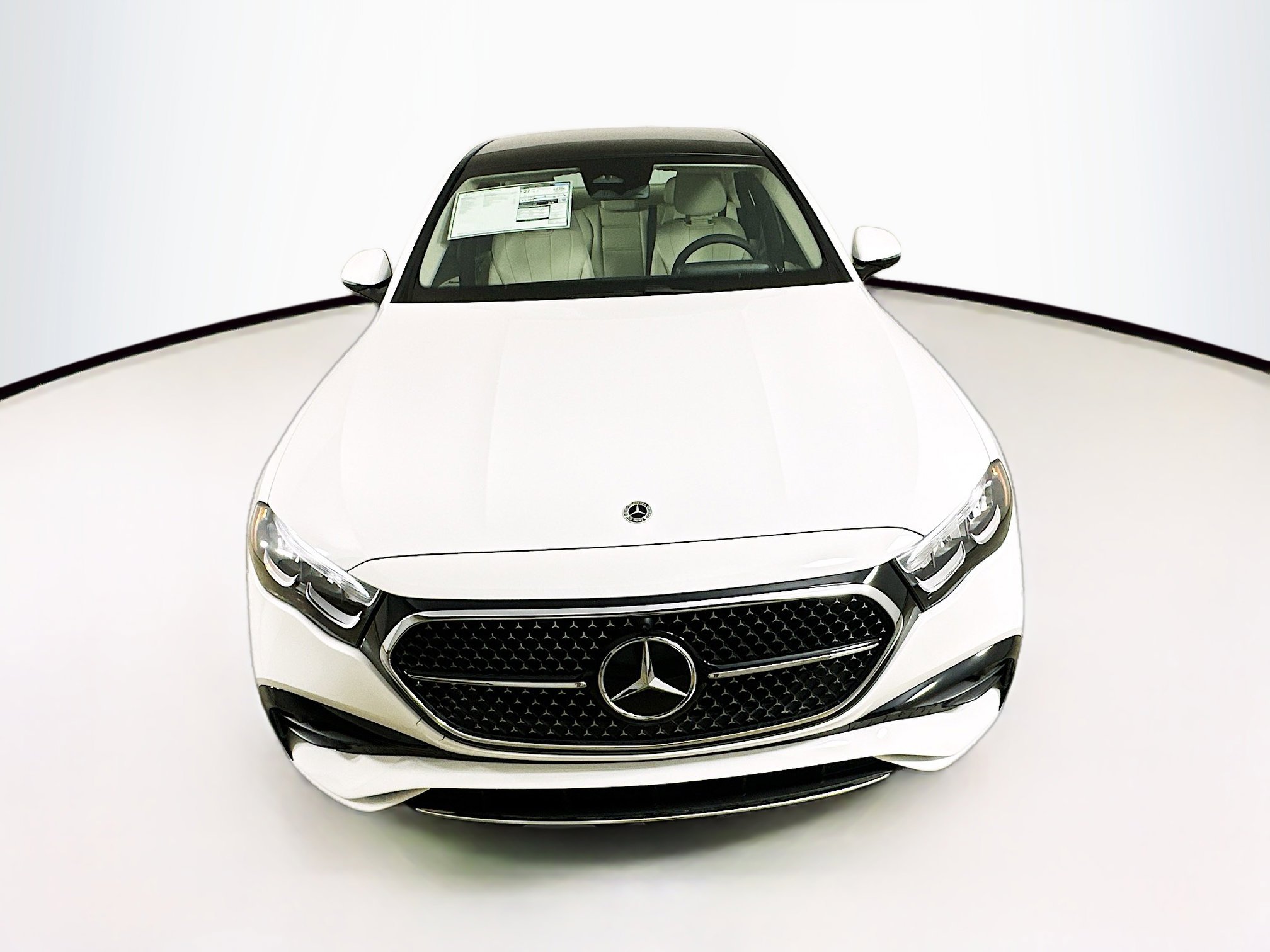 Certified 2025 Mercedes-Benz E 350 4MATIC Sedan image 2