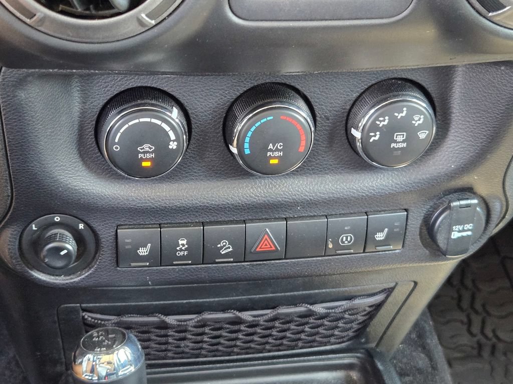Used 2017 Jeep Wrangler Unlimited Sport AWD/4WD image 18