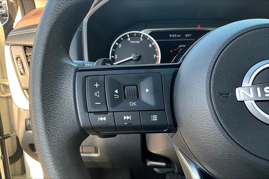 Certified 2023 Nissan Rogue SV AWD/4WD image 11
