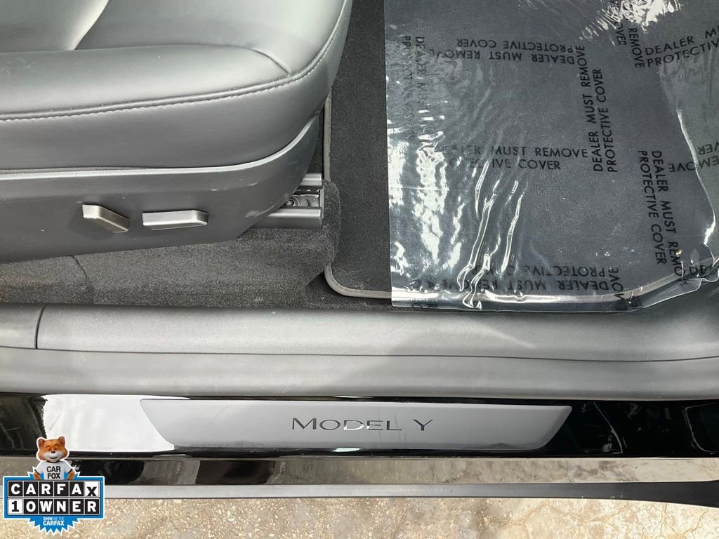 Used 2024 Tesla Model Y Long Range image 65