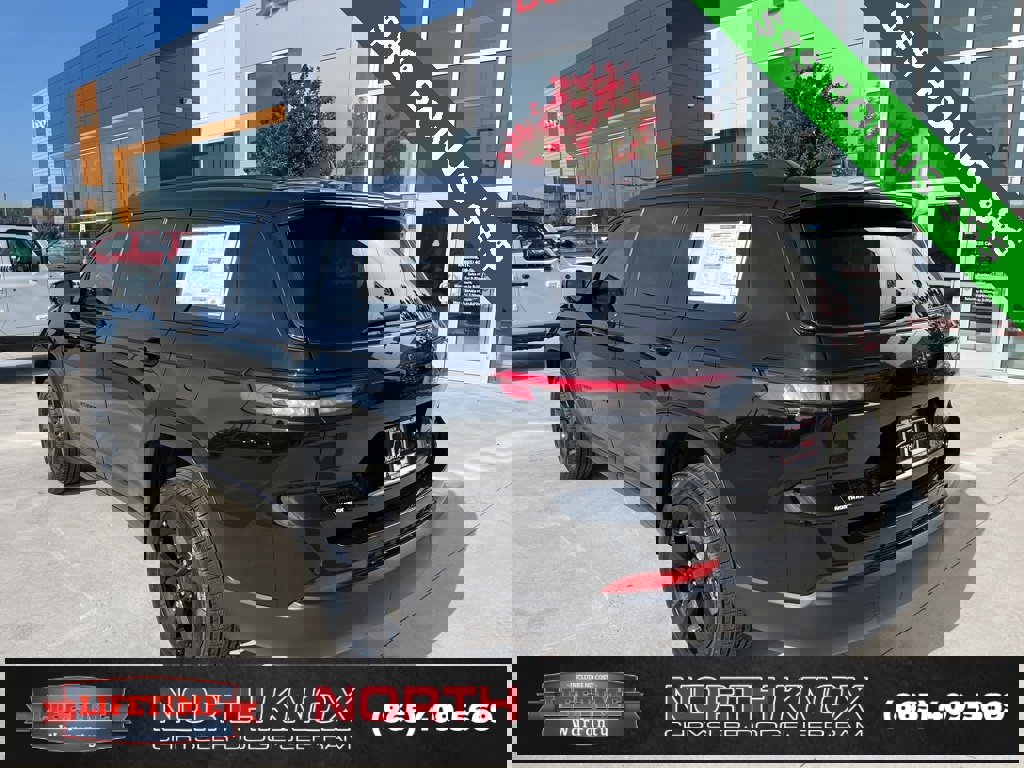 New 2025 Jeep Grand Cherokee L Limited w/ Black Appearance Package image 21