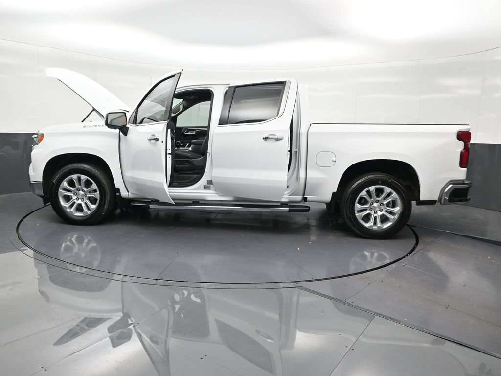 Used 2025 Chevrolet Silverado 1500 LTZ RWD image 34