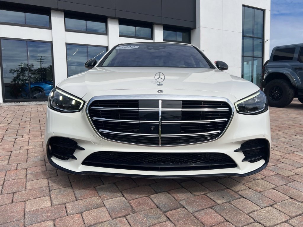 Used 2022 Mercedes-Benz S 500 4MATIC image 2