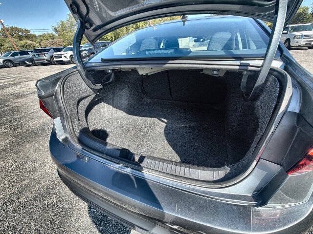 Used 2024 Volkswagen Jetta S FWD image 24