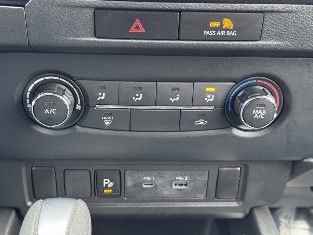 Used 2022 Nissan Frontier SV w/ Technology Package image 11
