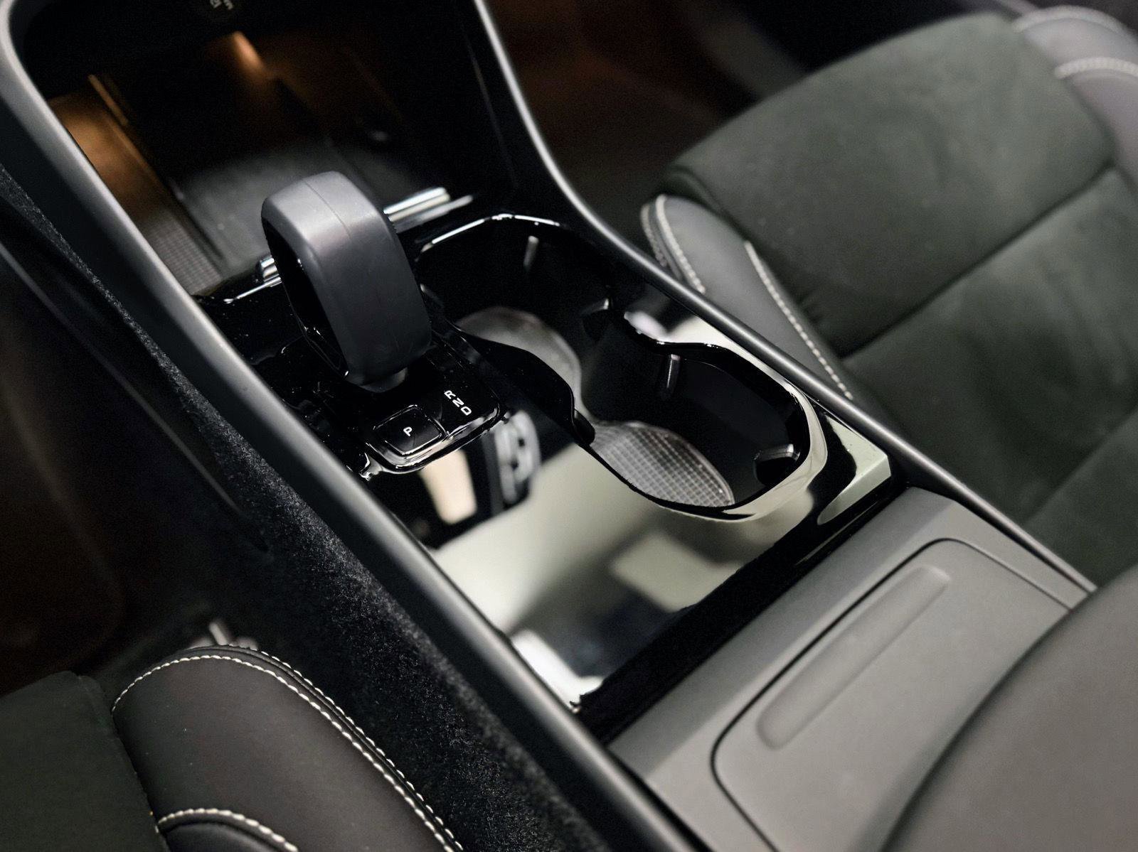 Used 2023 Volvo C40 P8 Recharge Ultimate image 22