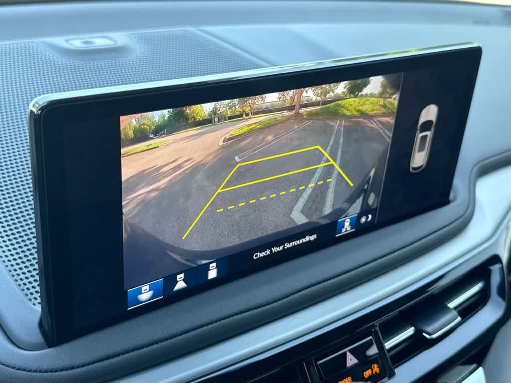 Used 2025 Acura MDX w/ Technology Package FWD image 18