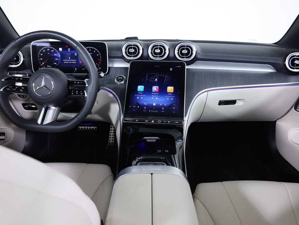 Used 2025 Mercedes-Benz CLE 450 4MATIC Cabriolet image 29