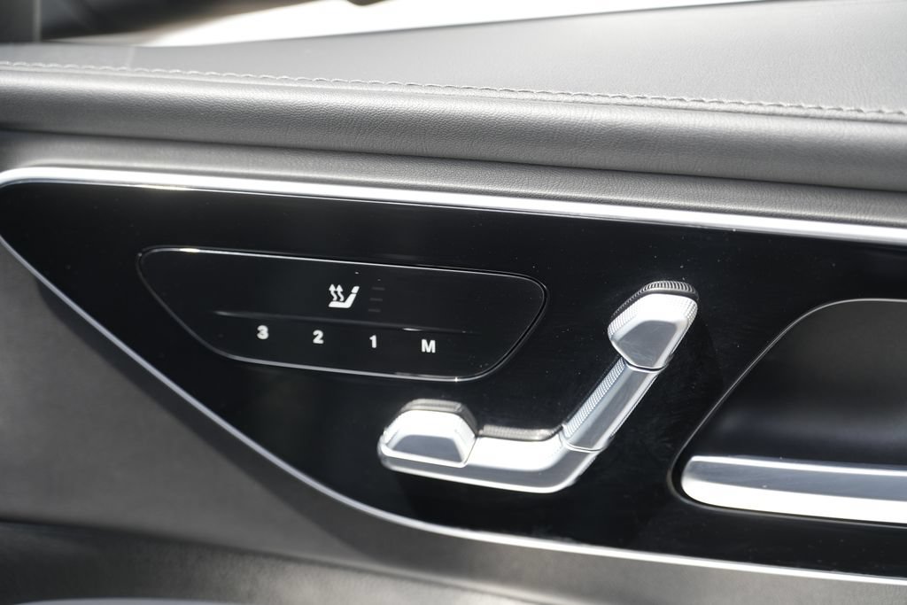 Used 2024 Mercedes-Benz C 63 AMG S image 40