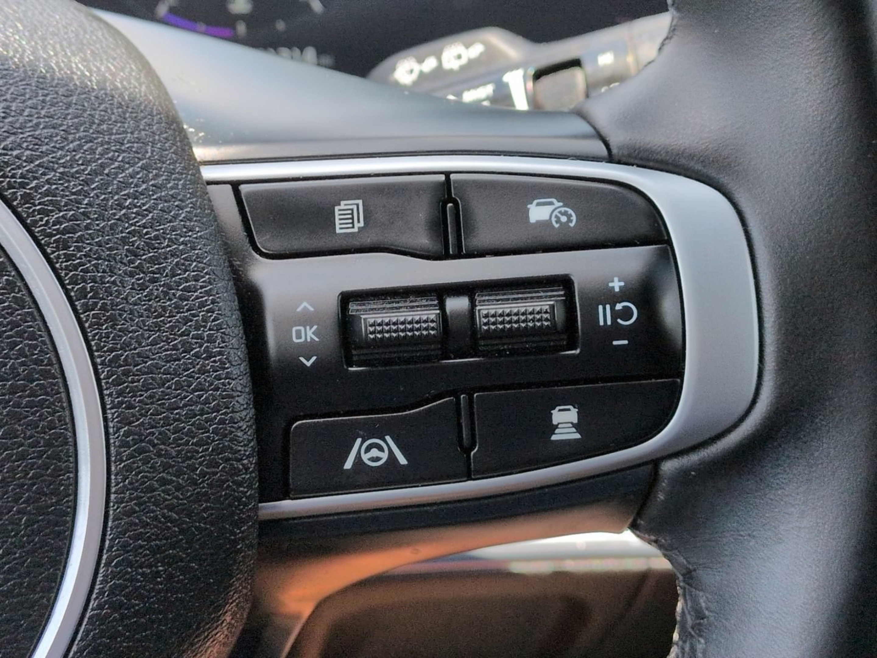 Certified 2023 Kia Sportage X-Pro AWD/4WD image 28