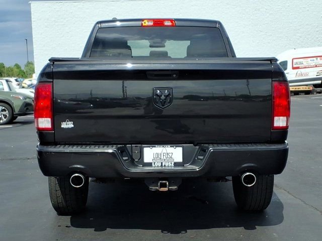 Used 2017 RAM 1500 Express w/ Black Ram 1500 Express Group RWD image 27