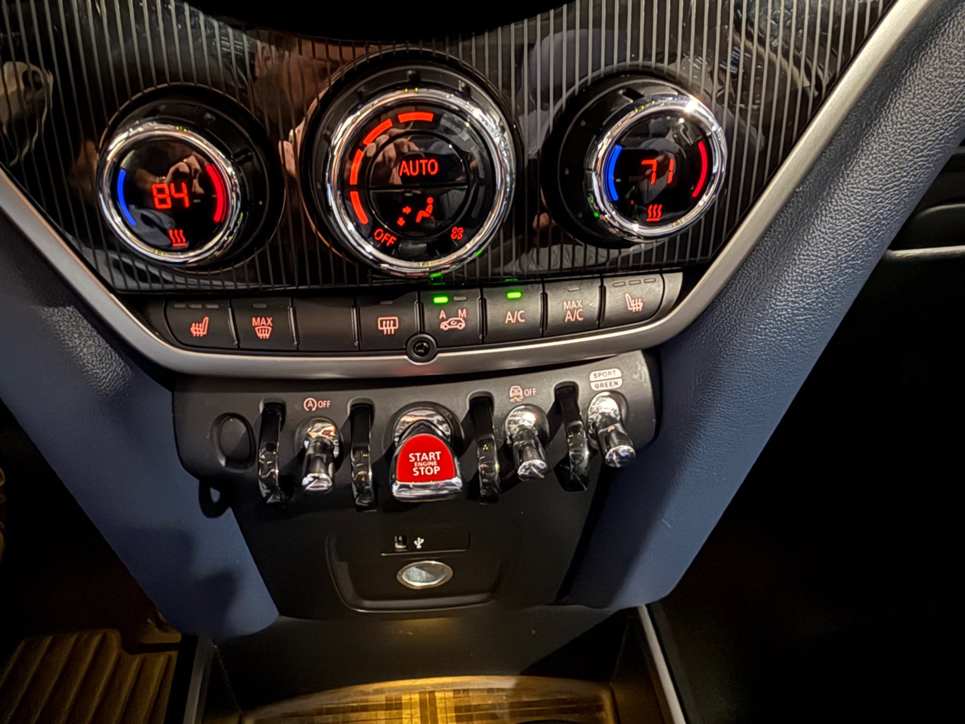 Used 2023 MINI Cooper Countryman S w/ Signature Upholstery Package image 35