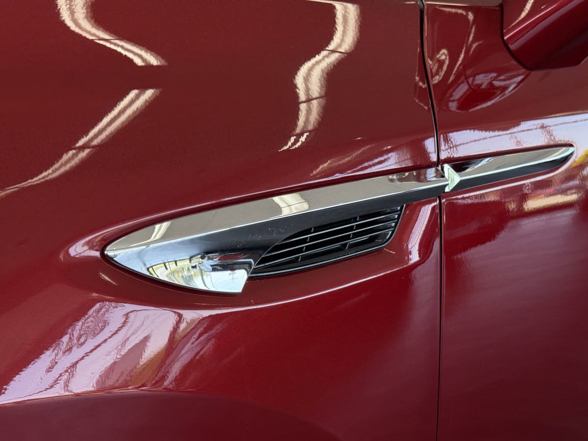 Used 2024 Buick Enclave Premium image 25