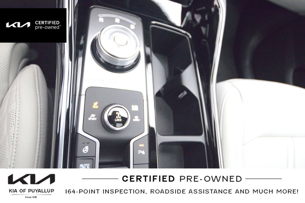 Certified 2025 Kia Sorento SX Prestige image 25