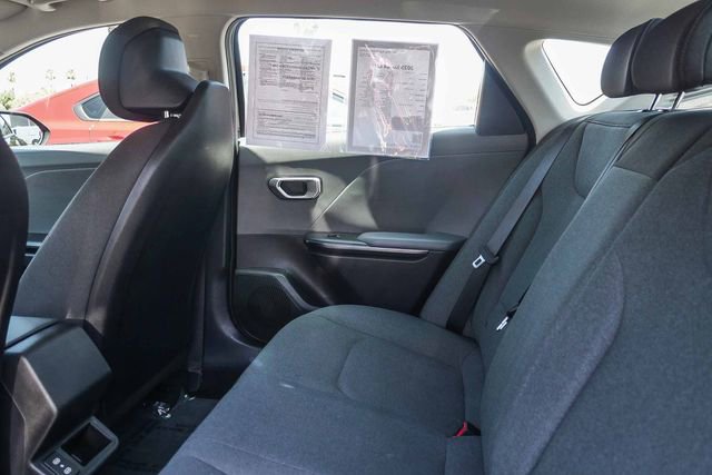 Certified 2025 Kia K4 LXS image 19