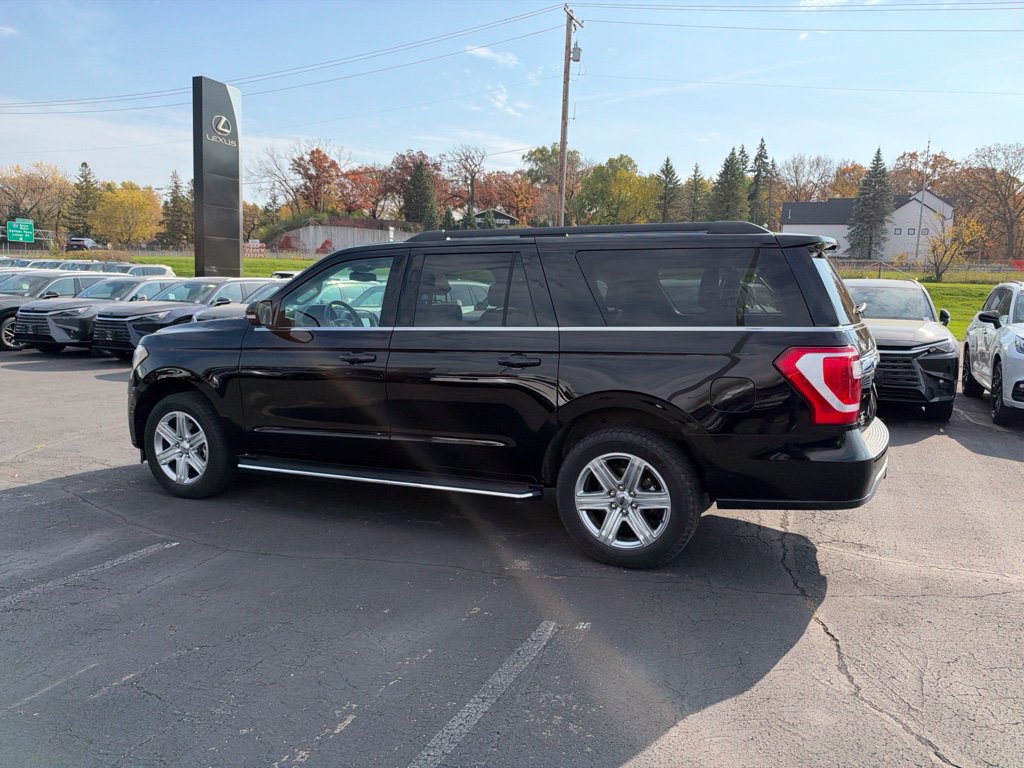 Used 2020 Ford Expedition Max XLT w/ Equipment Group 202A AWD/4WD image 21