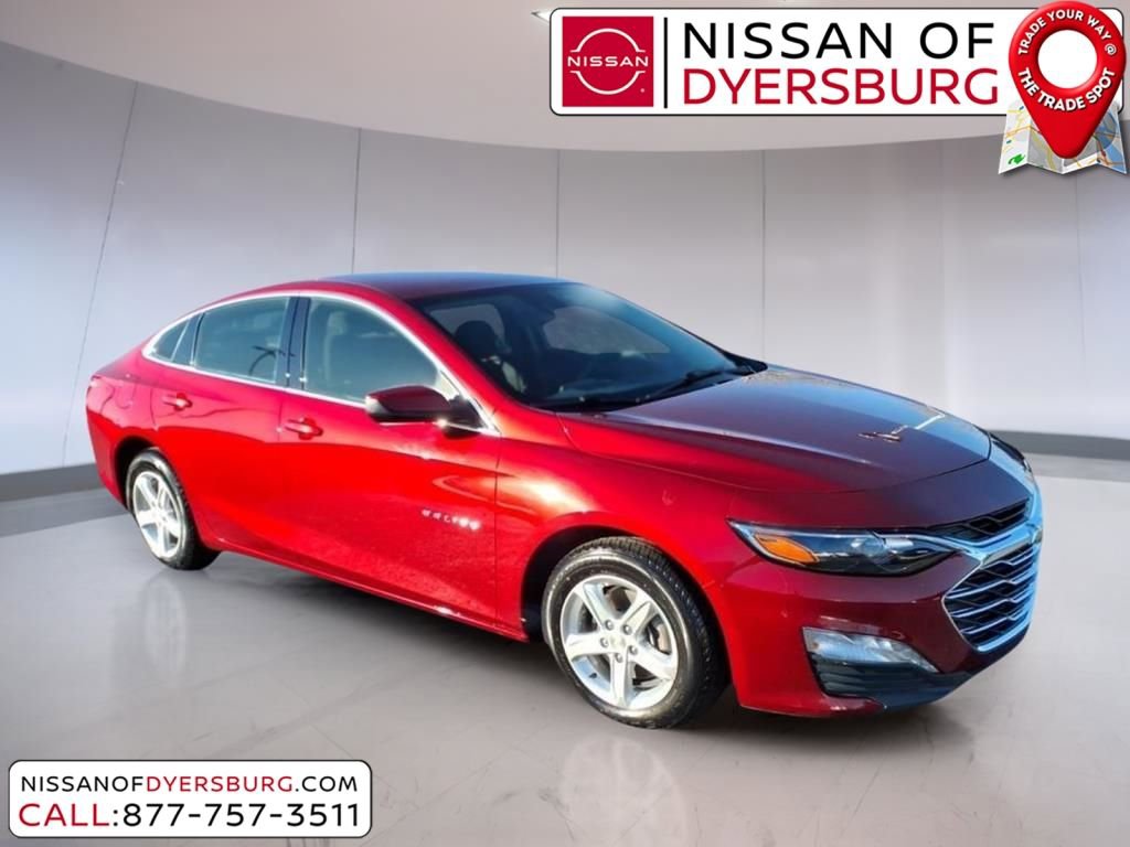 Used 2024 Chevrolet Malibu LT image 1