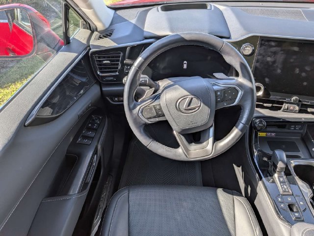 Used 2022 Lexus NX 350h AWD image 17