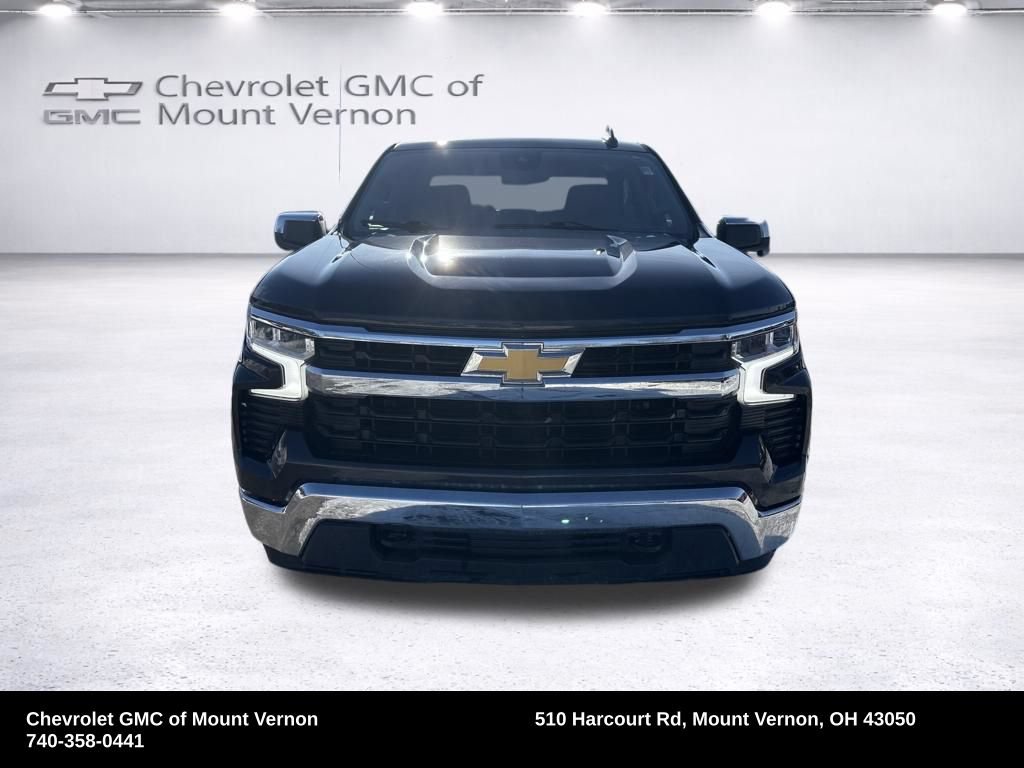 Used 2023 Chevrolet Silverado 1500 LT AWD/4WD image 10
