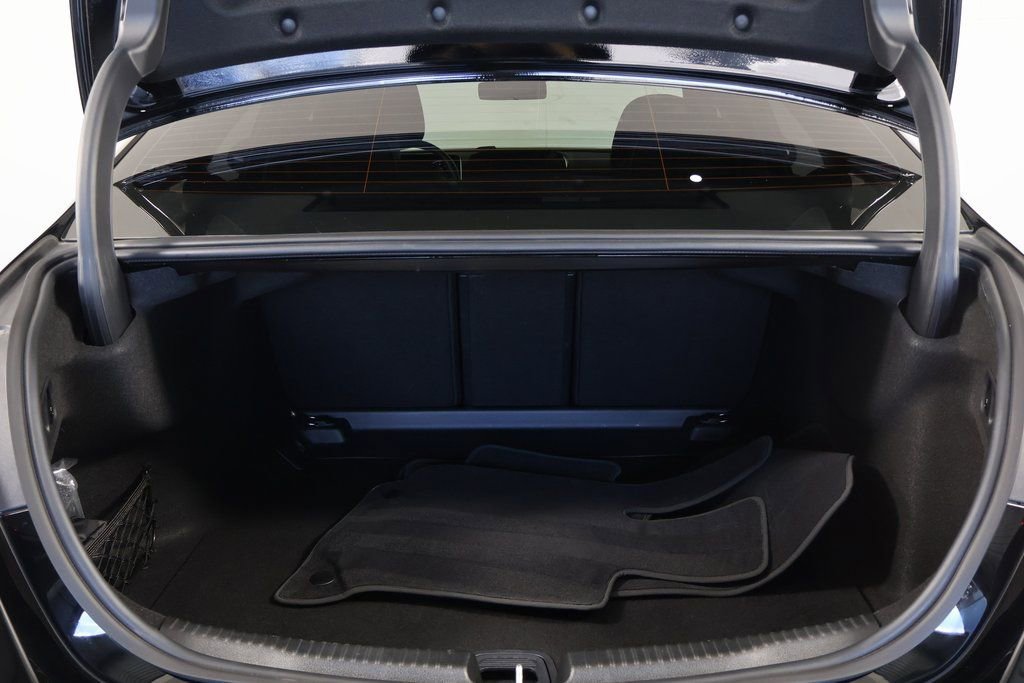 Used 2025 Mercedes-Benz C 300 4MATIC Sedan image 14