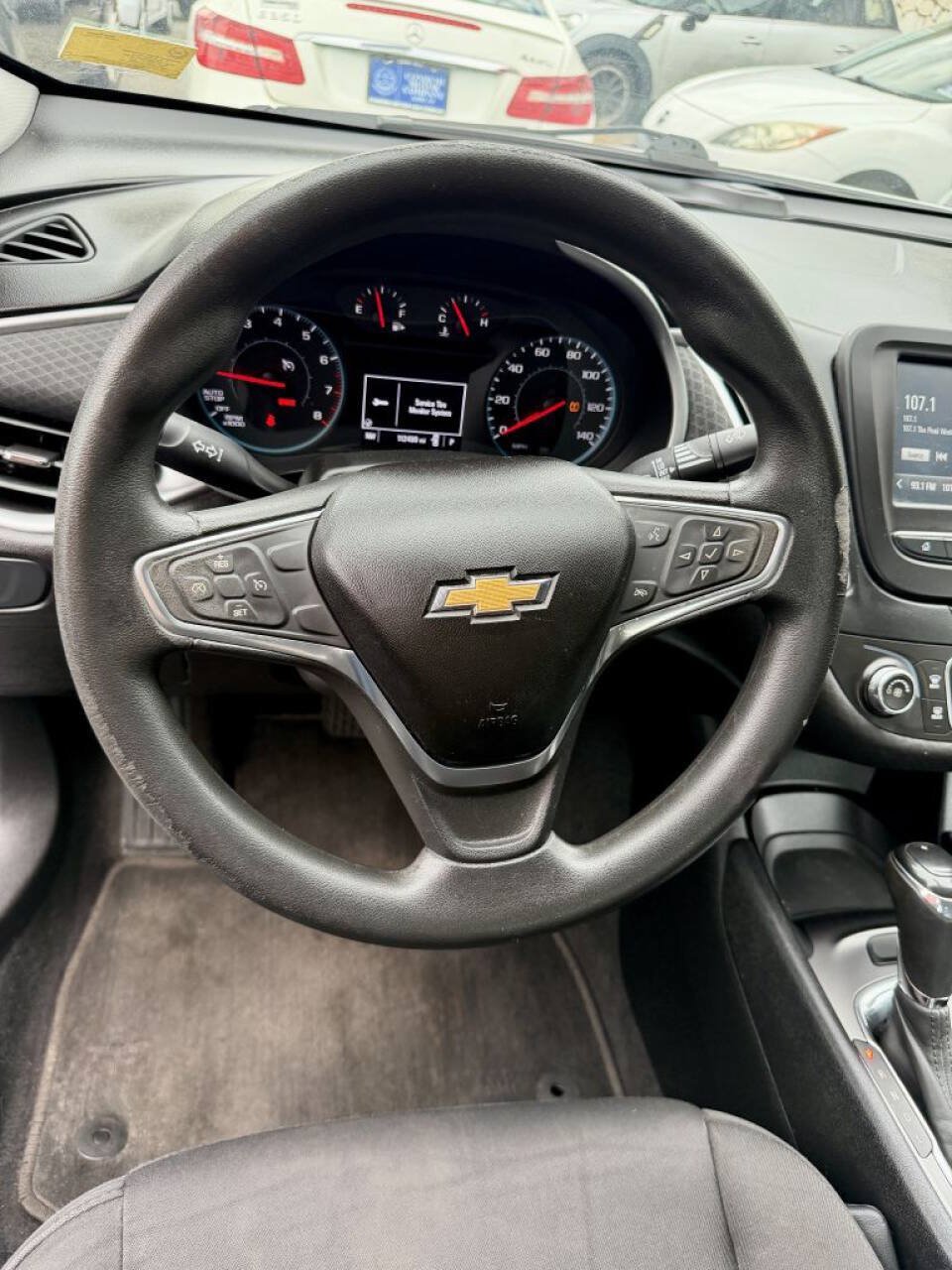 Used 2018 Chevrolet Malibu LS FWD image 12